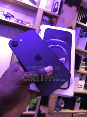 New Apple iPhone 16e 128 GB Black