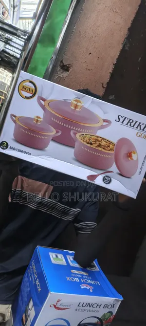 Nova Strick Gold Insulated Cooler