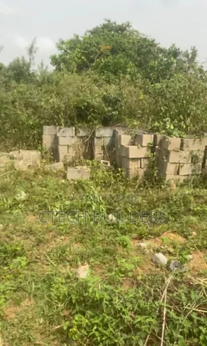 Cheap Estate Lands at Upper Airport Road