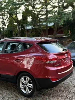 Hyundai Ix35 2013 Burgundy
