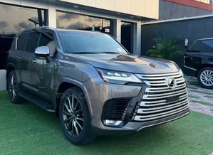 Lexus LX 600 2023 Gray