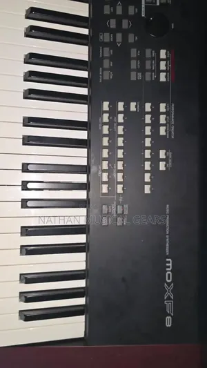 Yamaha Moxf8