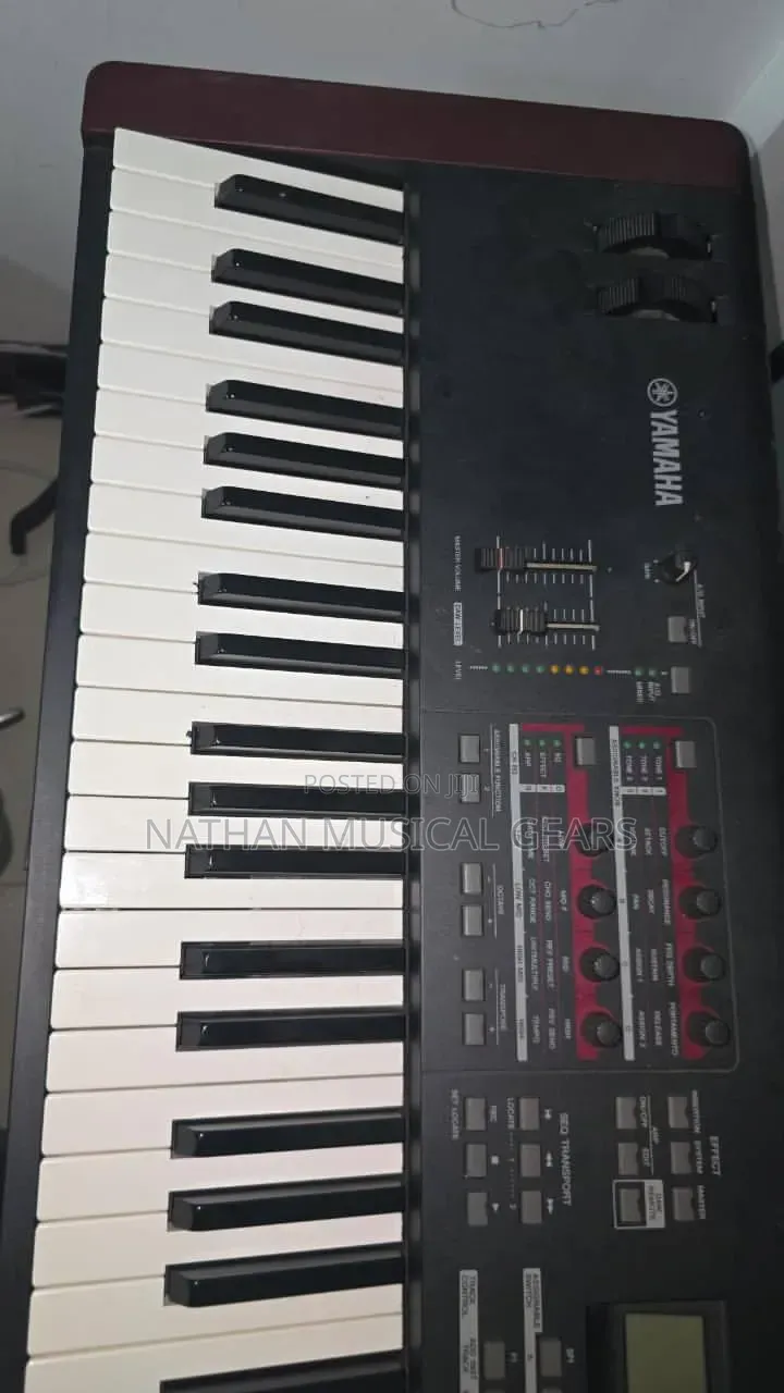Yamaha Moxf8