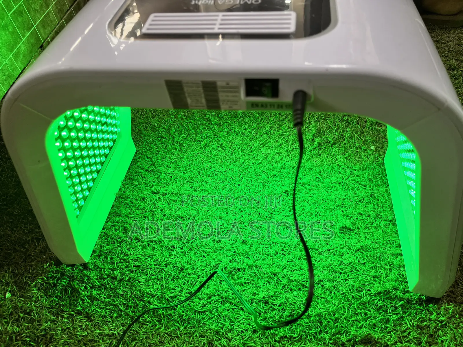 Omega Light Led Therapy Machine
