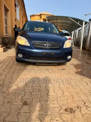 Toyota Matrix Hatchback AWD (1.8L 4cyl 4A) 2006 Blue