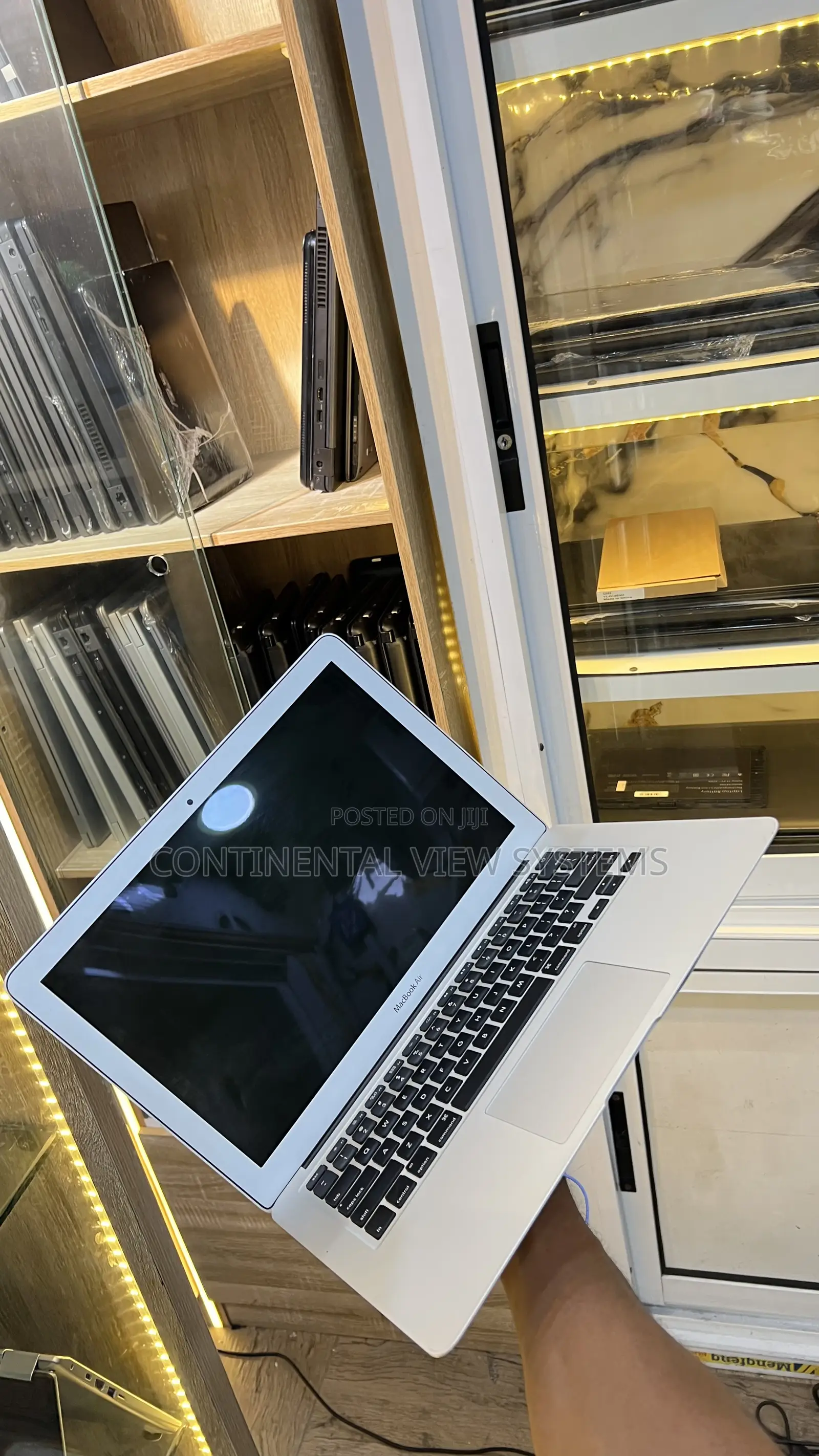 Laptop Apple MacBook Air 2017 8GB Intel Core i5 SSD 128GB