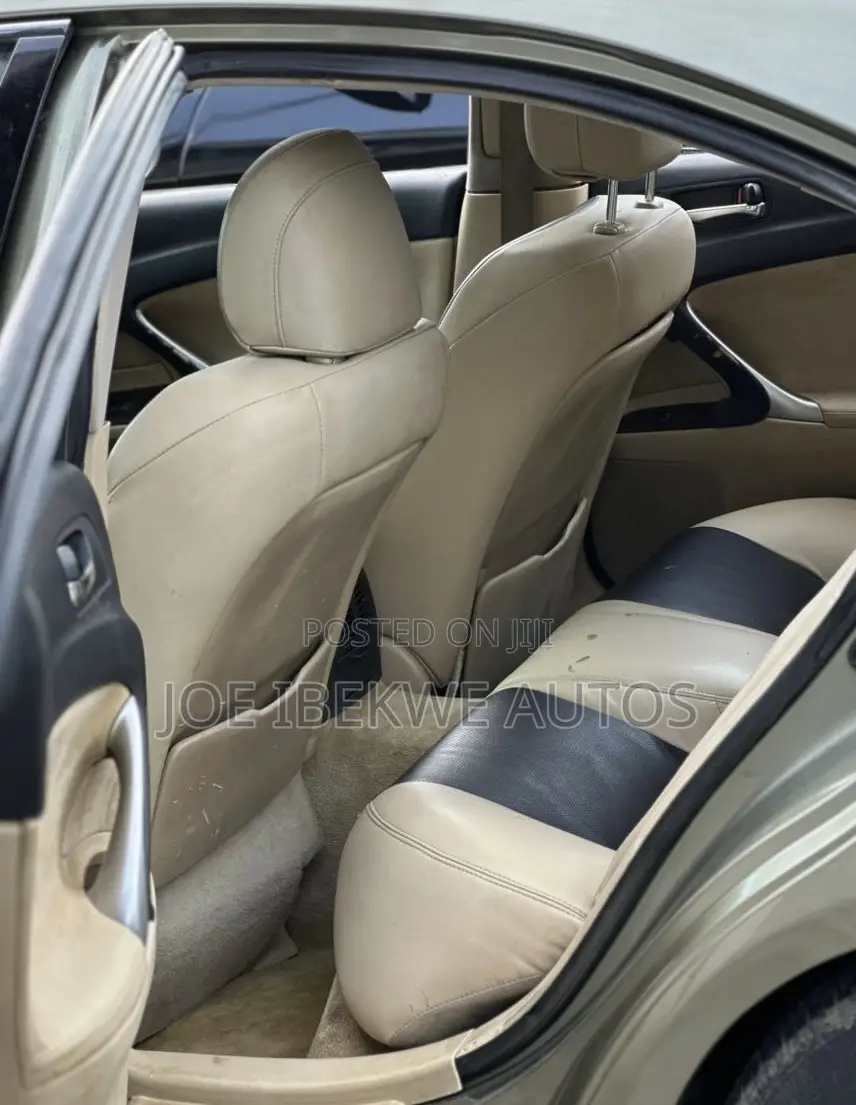 Lexus IS 250 2010 Silver