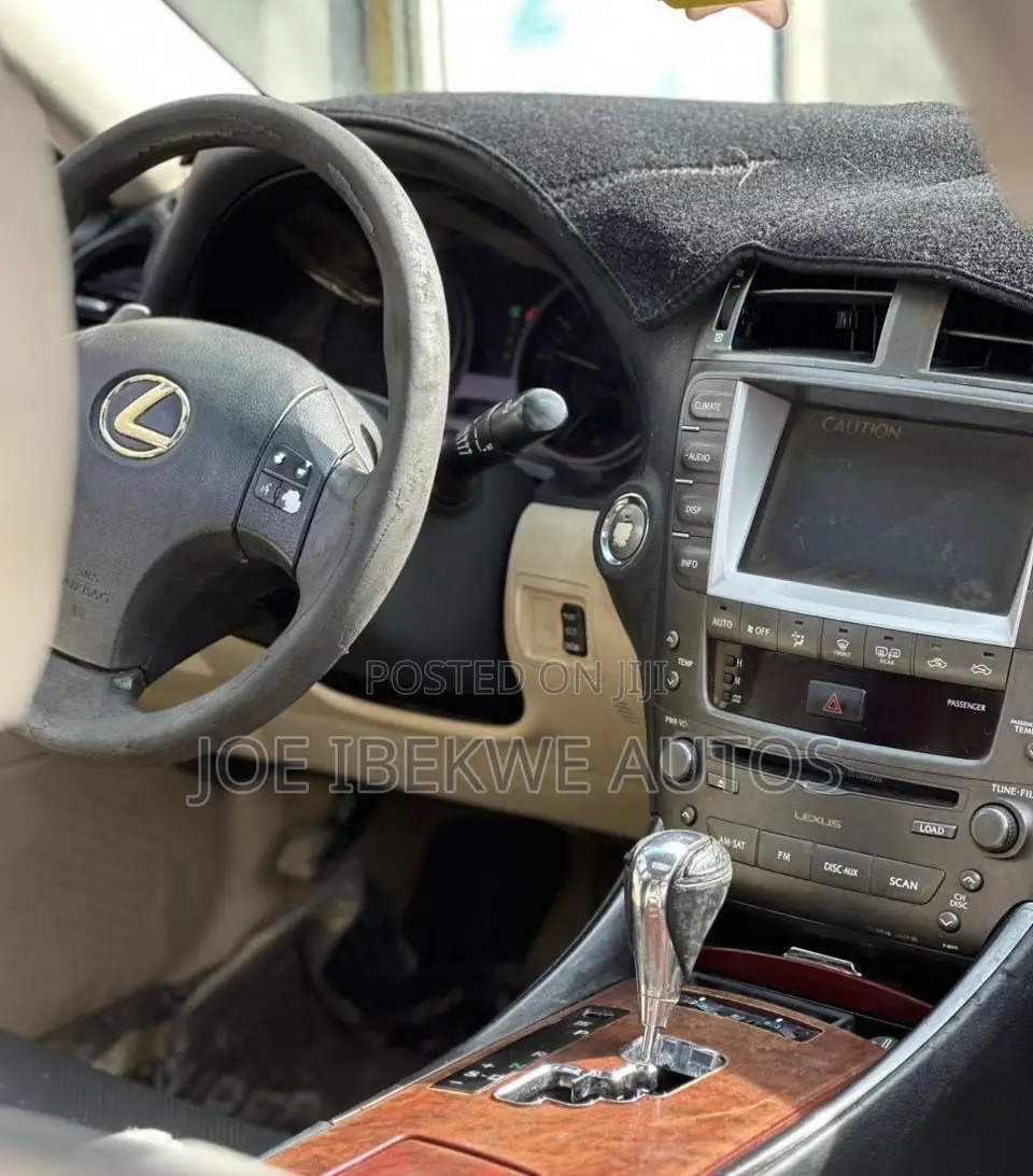 Lexus IS 250 2010 Silver