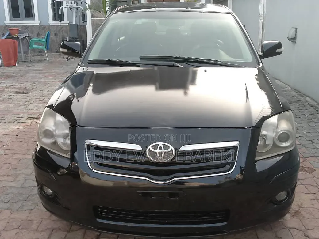Toyota Avensis 2005 Black