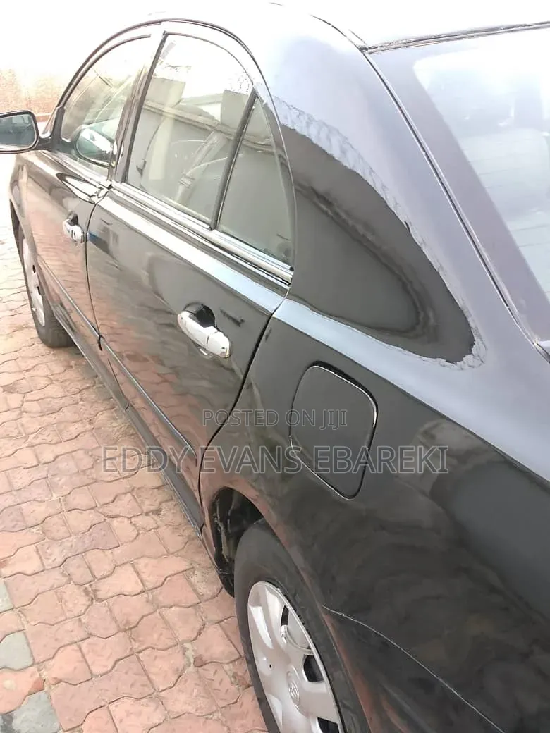 Toyota Avensis 2005 Black