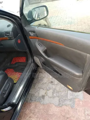 Toyota Avensis 2005 Black