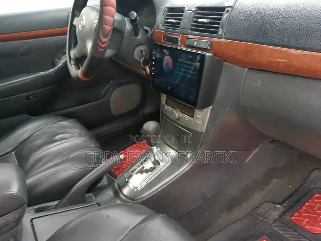 Toyota Avensis 2005 Black