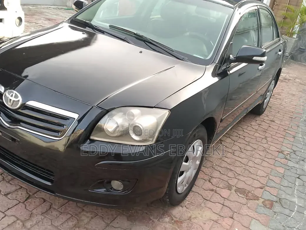 Toyota Avensis 2005 Black