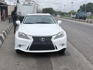 Lexus IS 2015 White