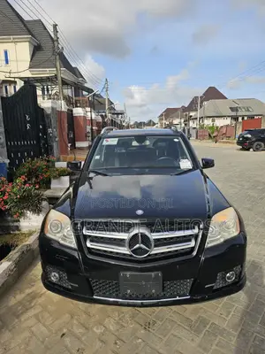 Mercedes-Benz GLK-Class 2012 Black
