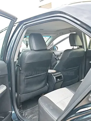 Toyota Camry SE 4dr Sedan (2.5L 4cyl 6A) 2014 Blue