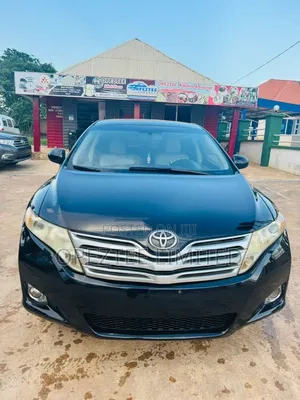 Toyota Venza LE 2010 Black