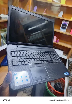 Laptop Dell Inspiron 17 3721 8GB Intel Core i3 HDD 500GB
