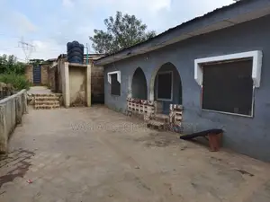 4bdrm Bungalow in Antakiti Estate, Osogbo for sale