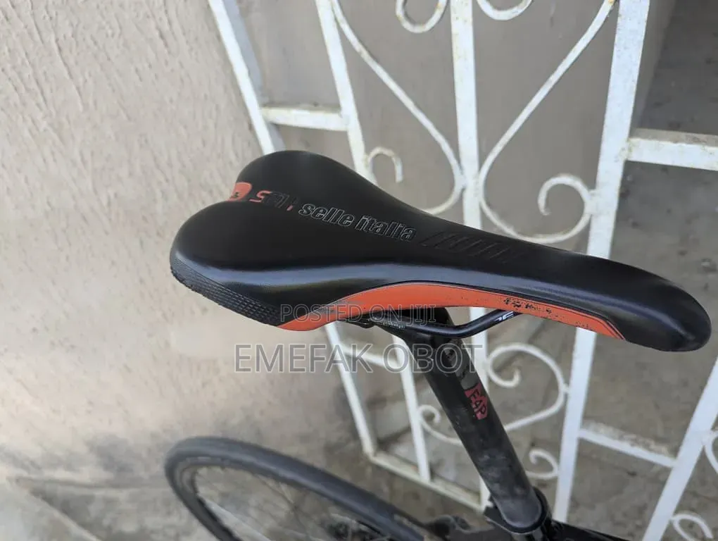 Boardman Road Bike Cycle
