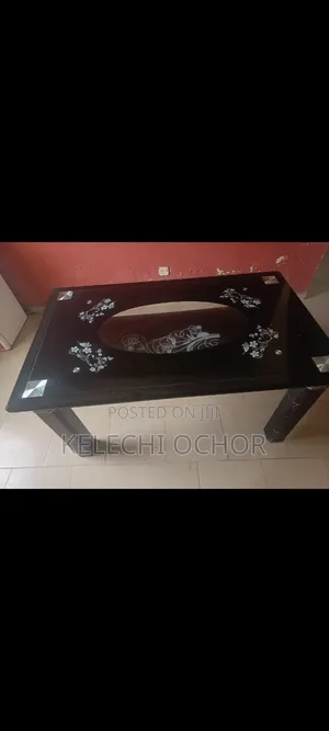 Dinning Table