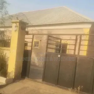 2bdrm Bungalow in Becky 2 Estate, Karu-Nasarawa for sale