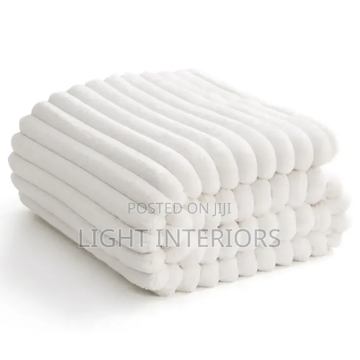 White / Cream Colour Fur Fluffy Blanket