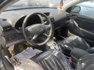 Toyota Avensis 1.8 VVT-i 2007 Green