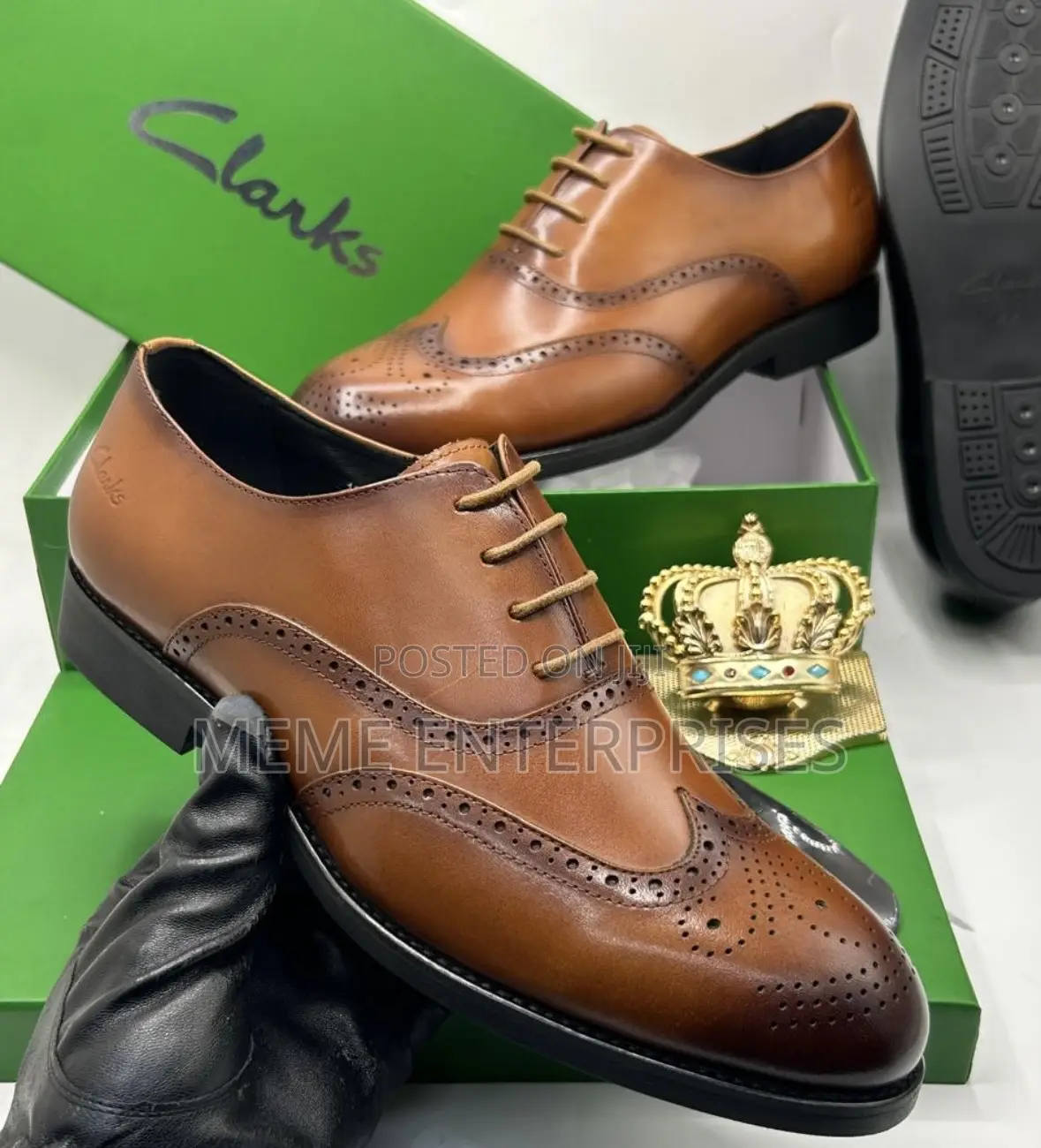 Brown Formal Brooks