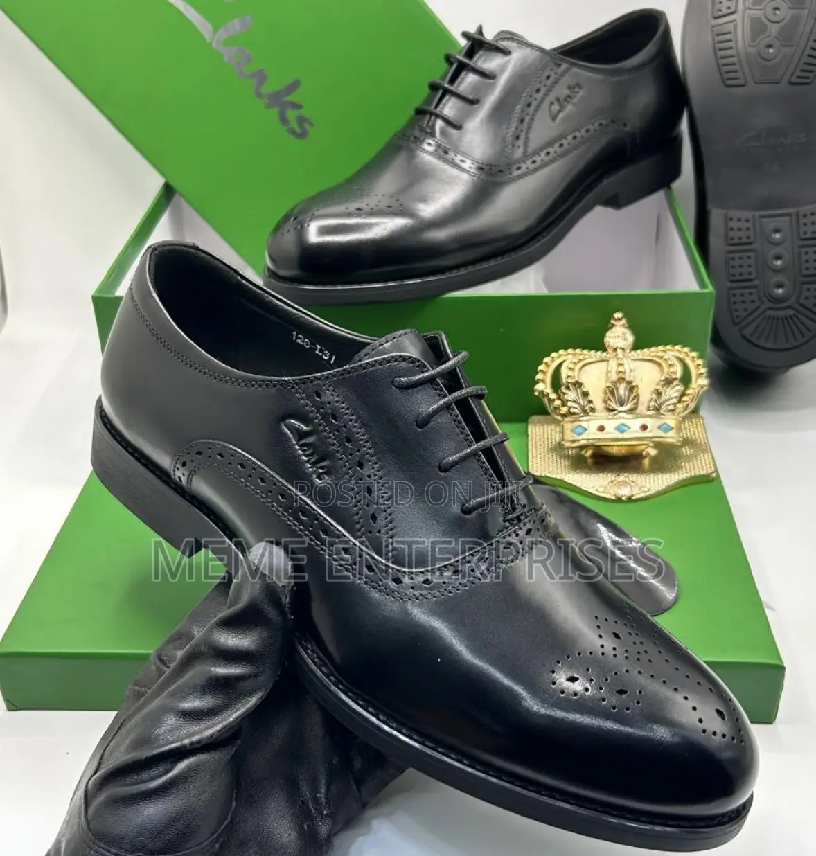 Brown Formal Brooks