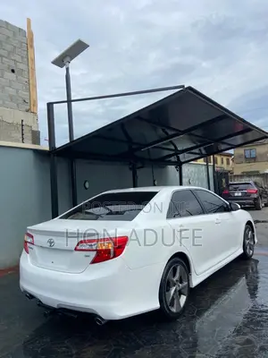Toyota Camry 2012 White