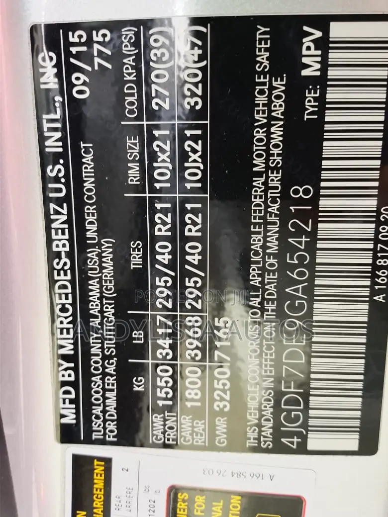 Mercedes-Benz GL-Class 550 2016 Silver
