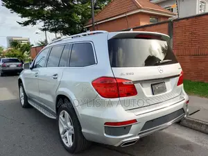 Mercedes-Benz GL-Class 550 2016 Silver