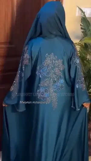 Luxury Abaya