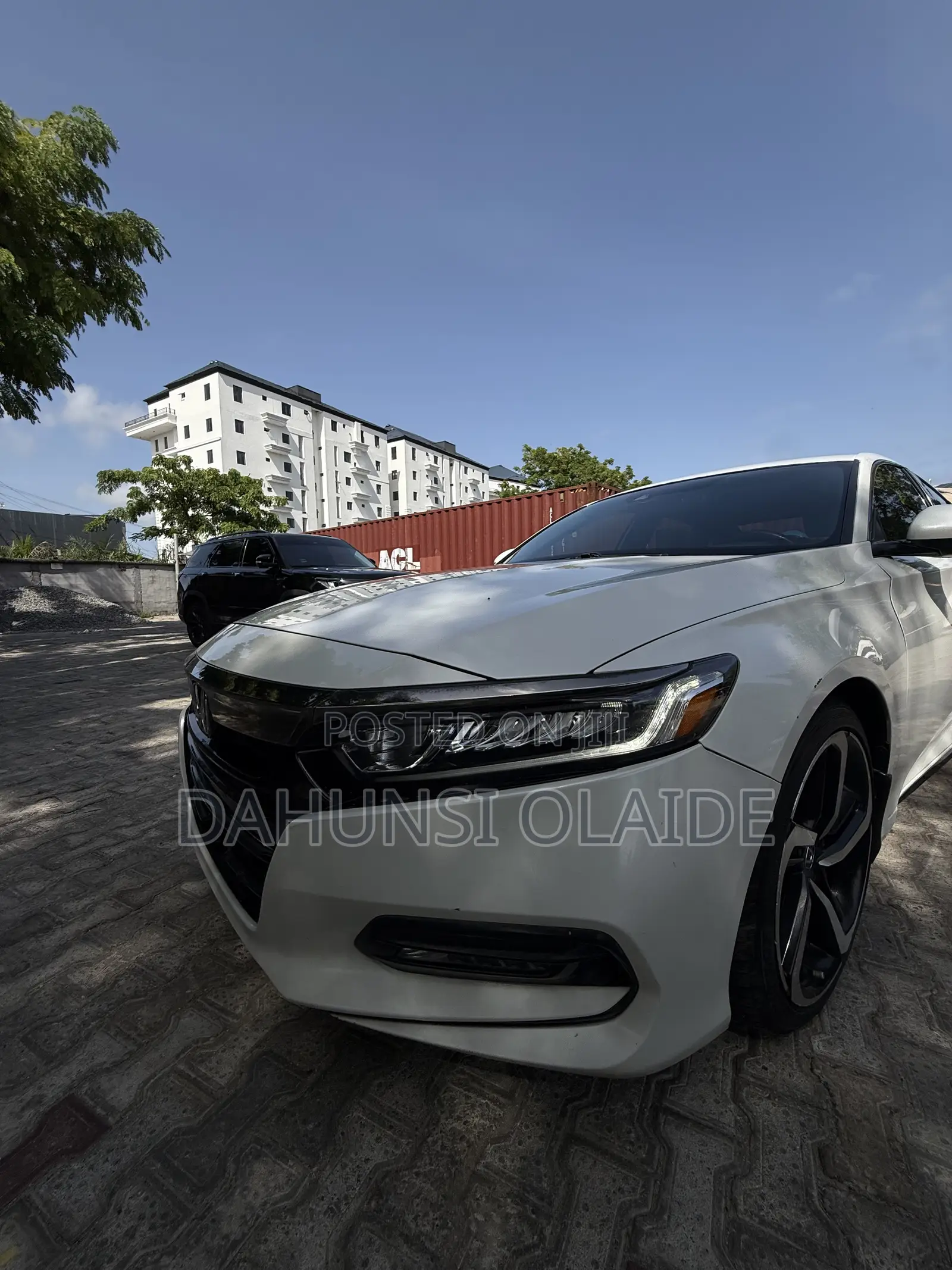 Rover Land 2020 White