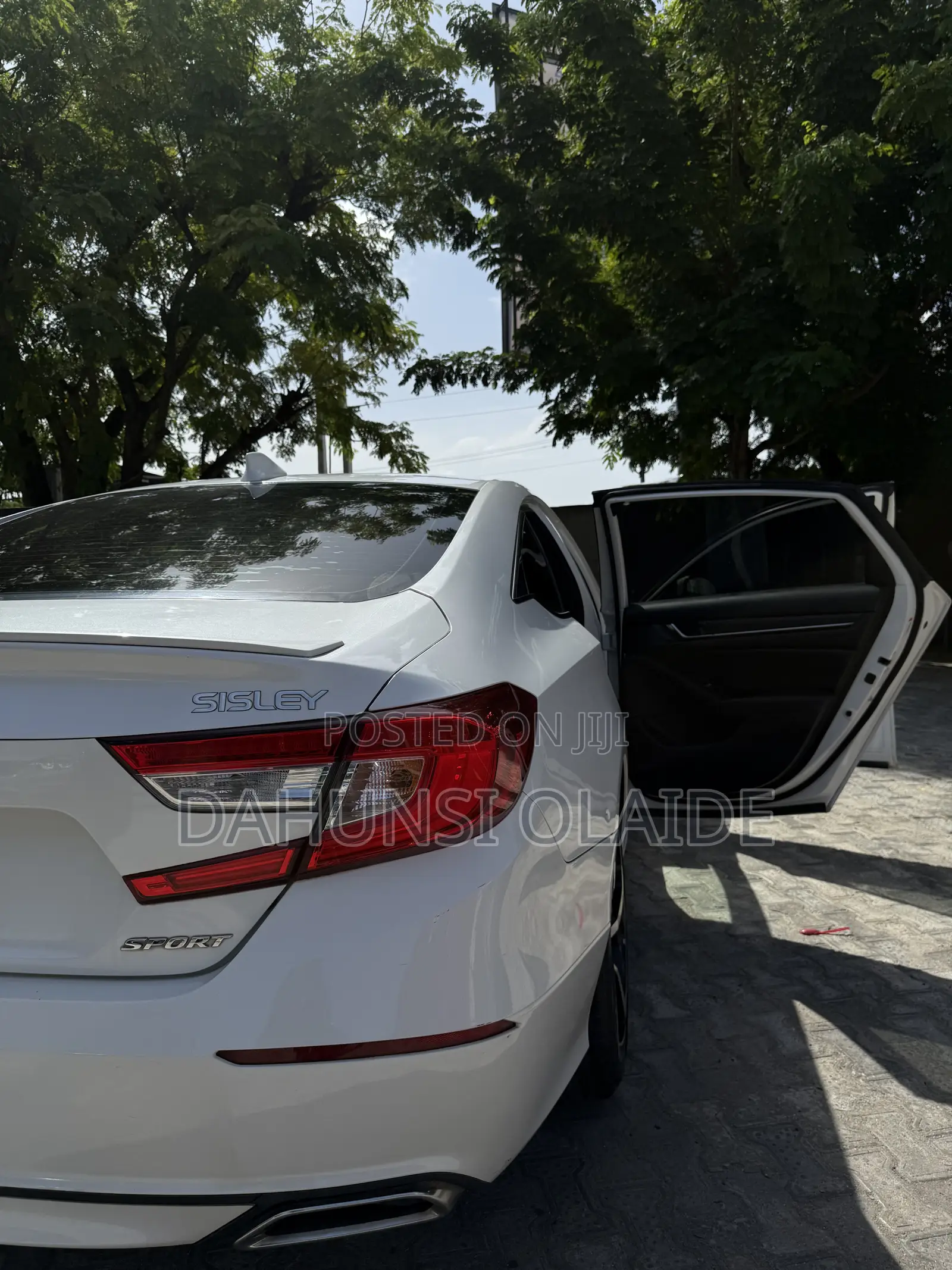 Rover Land 2020 White