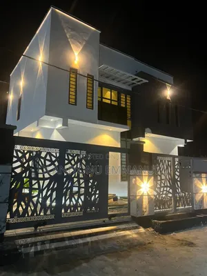 Furnished 4bdrm Duplex in Mende for sale