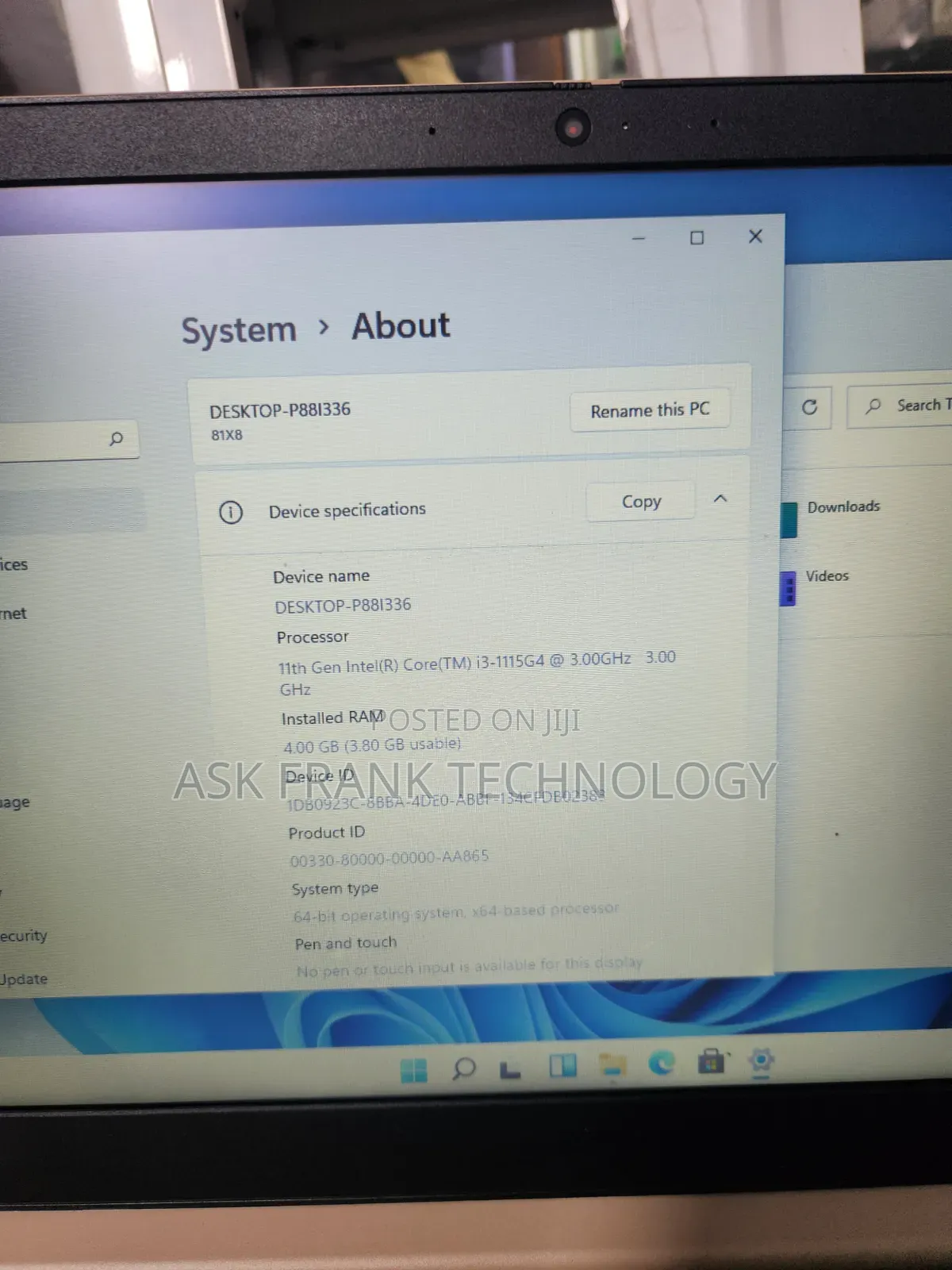 Laptop Lenovo IdeaPad 300 4GB Intel Core i3 SSD 256GB