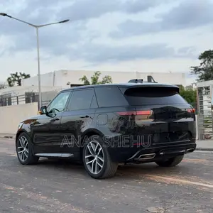 Land Rover Range Rover Sport P460 PHEV Dynamic SE 2025 Black