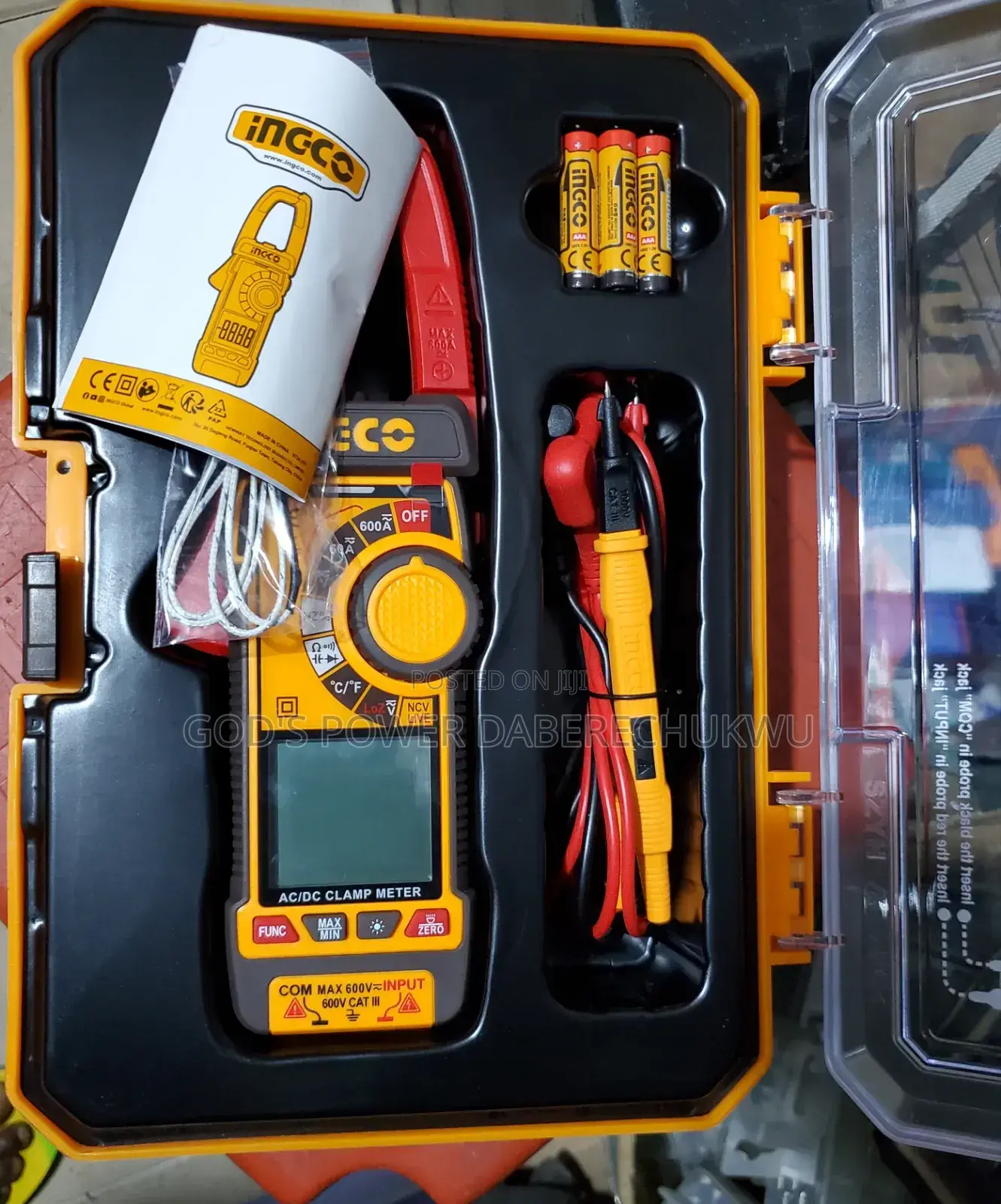 Ingco 600a Ac/Dc Clamp Meter