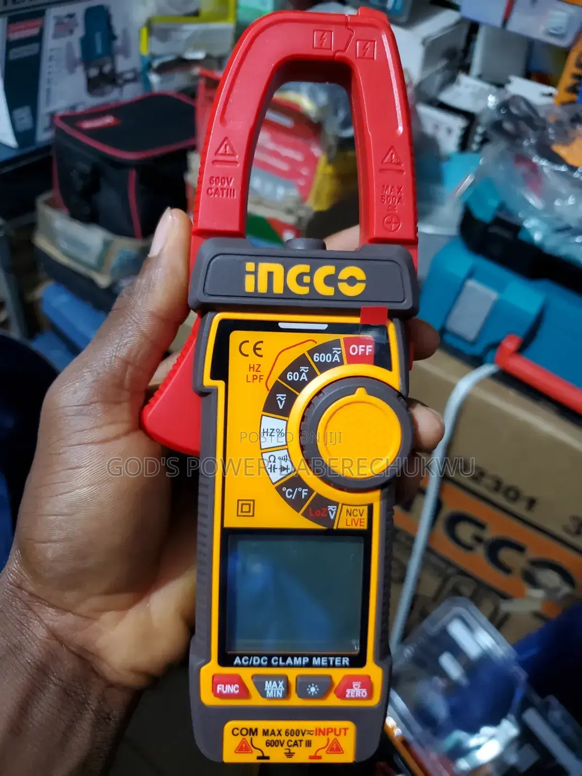 Ingco 600a Ac/Dc Clamp Meter