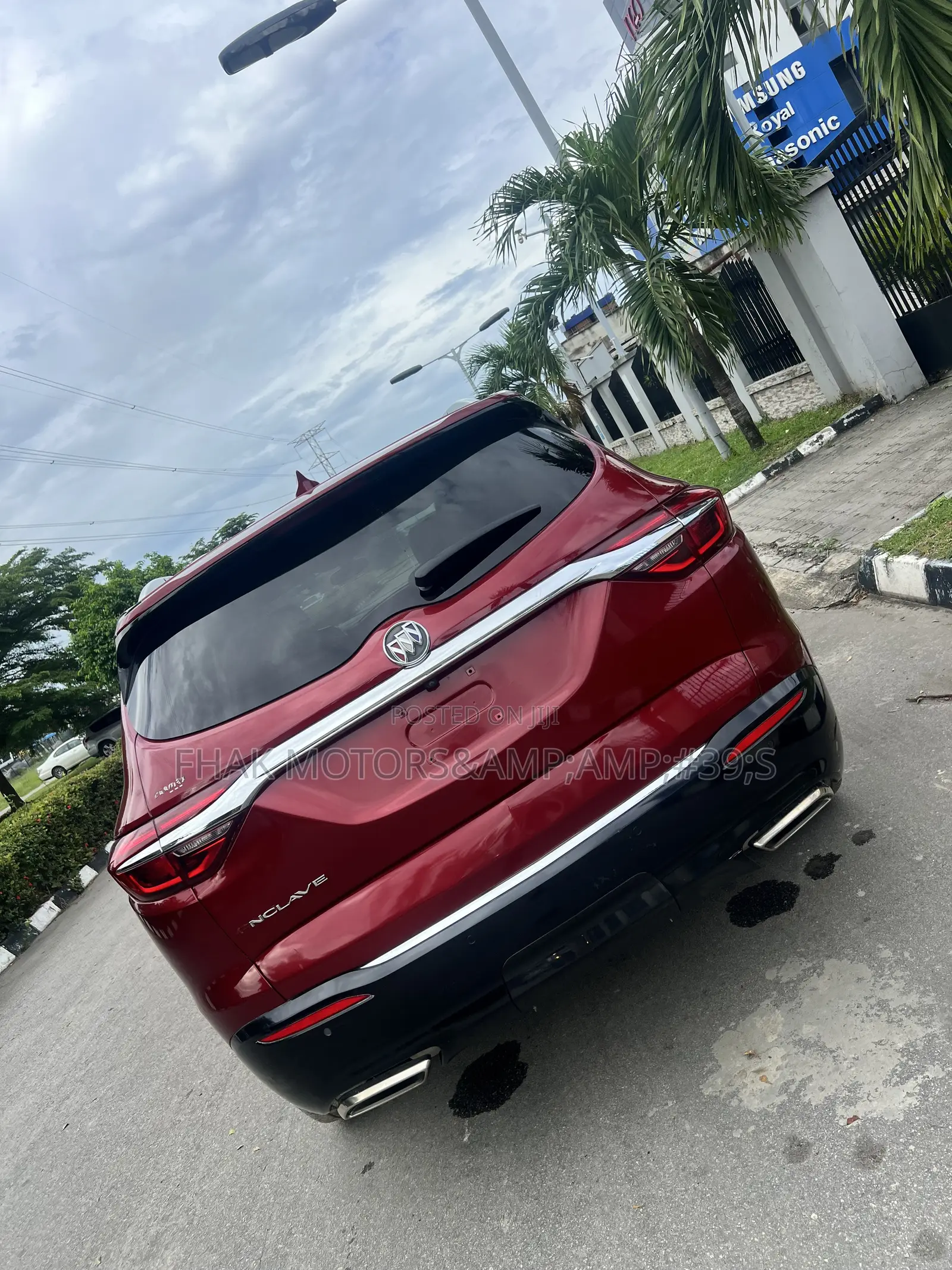 Car 2021 Red