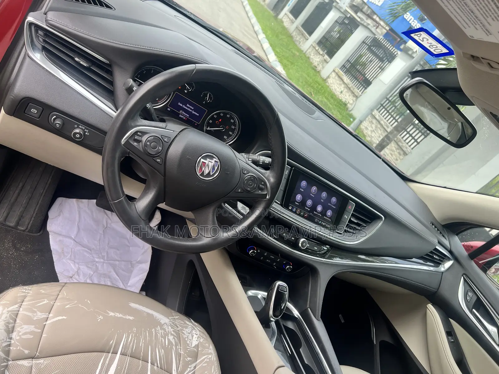 Car 2021 Red