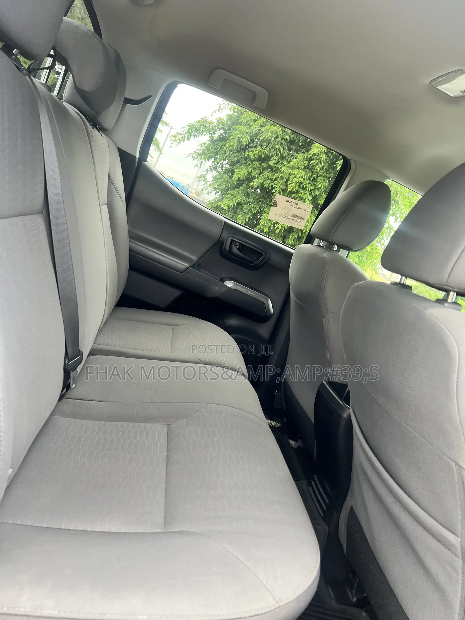 Toyota Tacoma SR5 2018 Gray