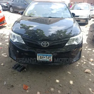 Toyota Camry LE 4dr Sedan (2.5L 4cyl 6A) 2013 Black