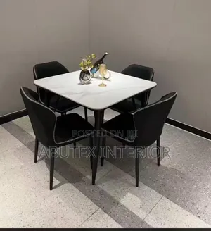 Exclusive Dinning Table for 6