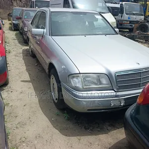 Mercedes-Benz C200 2000 Silver