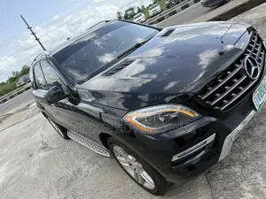 Mercedes-Benz M Class 2014 Black