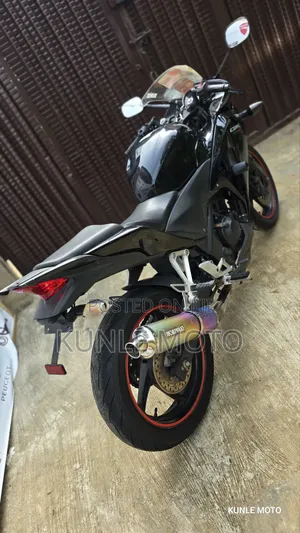 Honda CBR 2012 Black