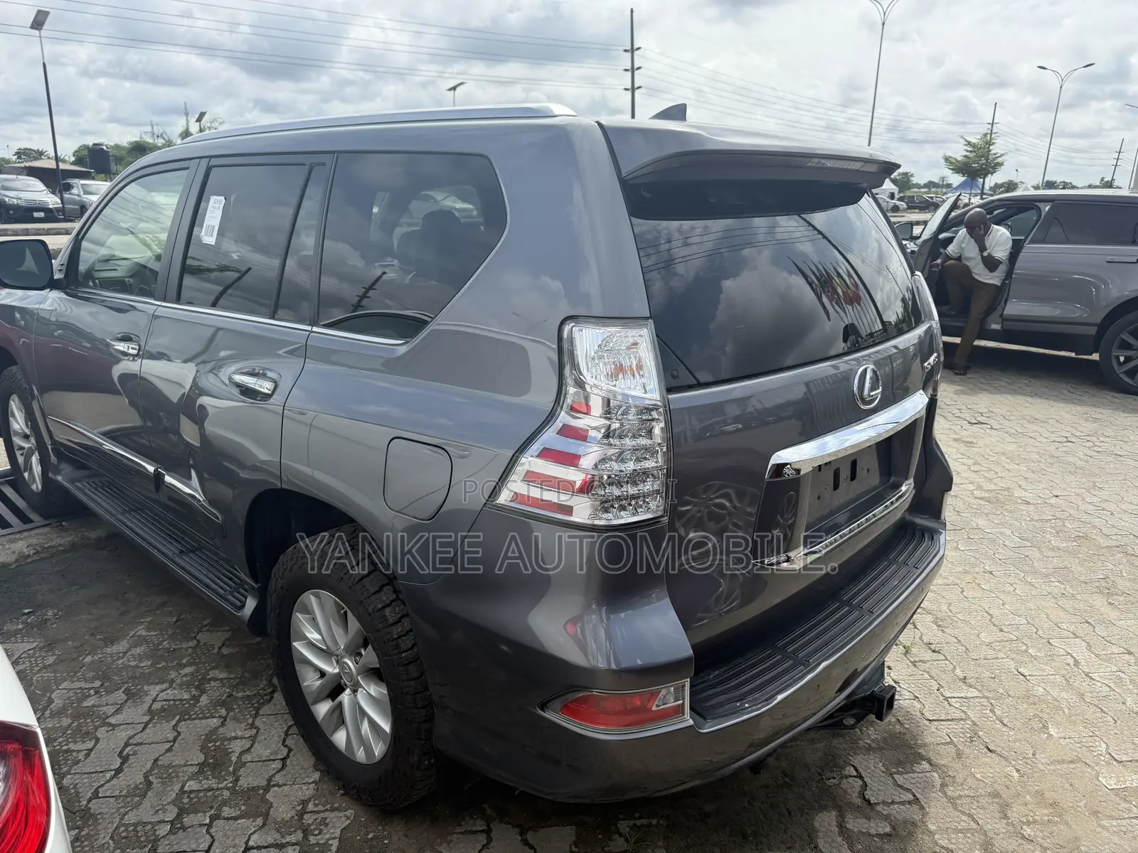 Lexus GX 460 Luxury 2016 Gray